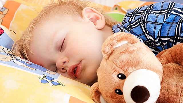 baby 4 måneder søvn om dagen baby 4 måneder søvn om dagen